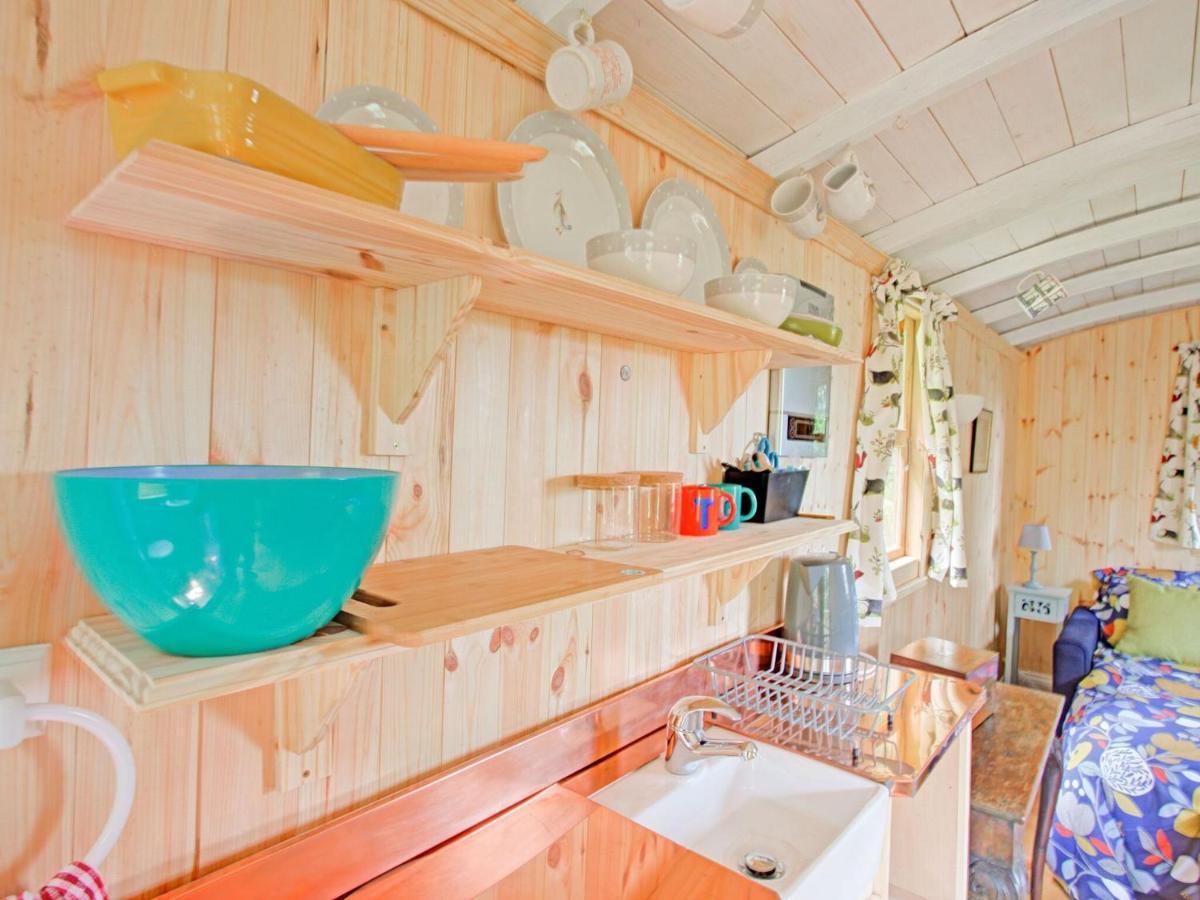 Hill View Holiday Home With Garden Taunton Δωμάτιο φωτογραφία